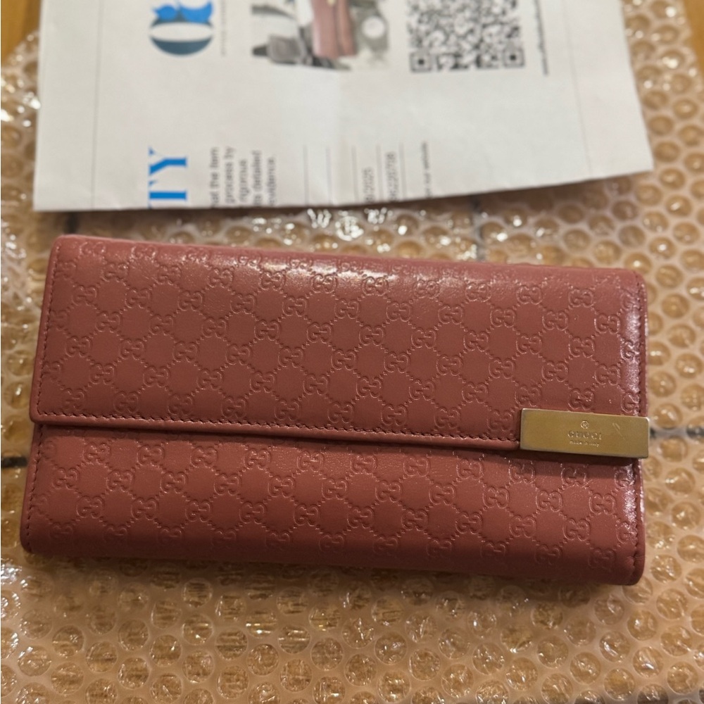 Gucci Microguccissima Pattern Leather Wallet with COA